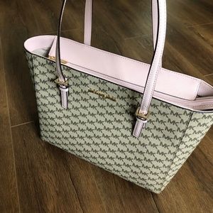 Michael Kors Tote NWT